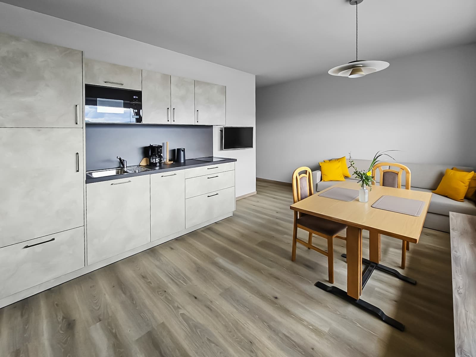 Apartment Kaki
